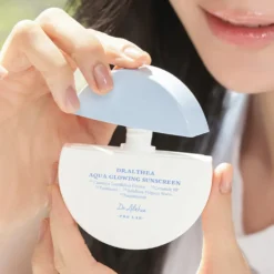 Aqua Glowing Sunscreen