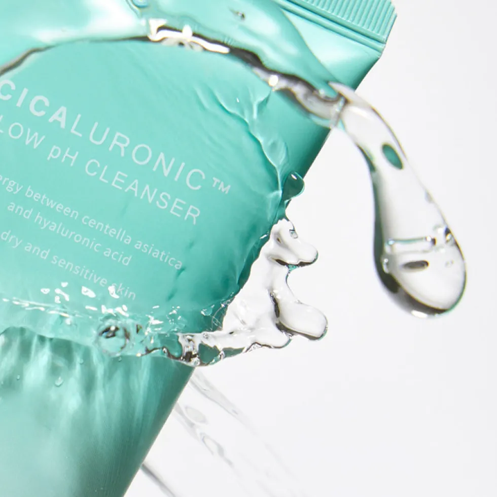 Cicaluronic Low Ph Cleanser