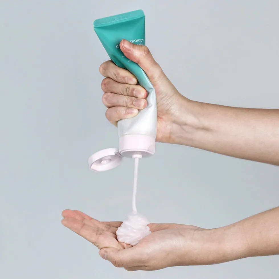 Cicaluronic Low Ph Cleanser