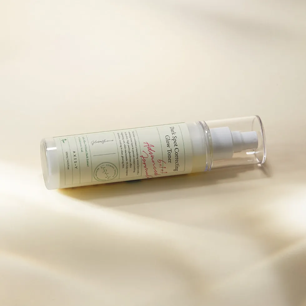 Dark Spot Correcting Glow Toner