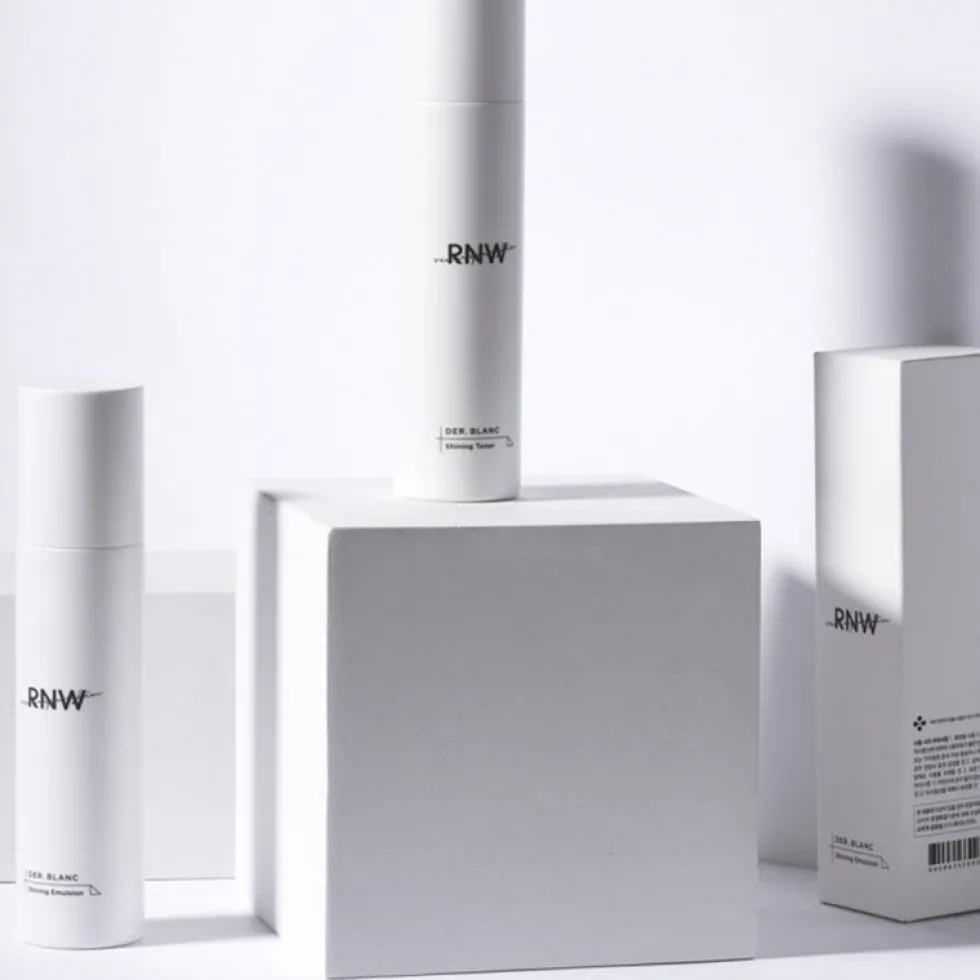 DER. BLANC Shining Toner
