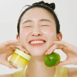 Green Tangerine Vita C Dark Spot Care Cream