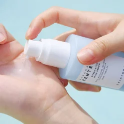Madagascar Centella Hyalu-Cica Blue Serum