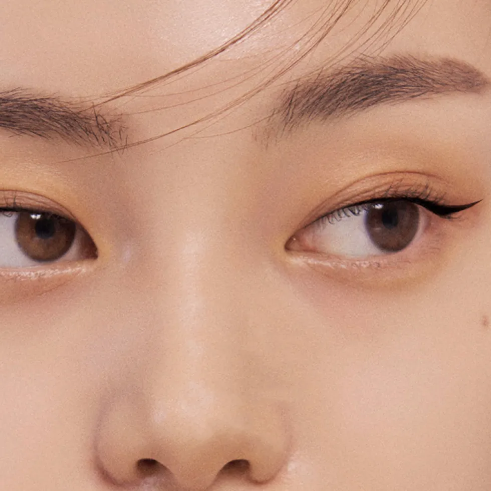 Vegan Eyeliner